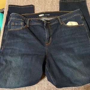 Old Navy Power Straight non distressed jeans